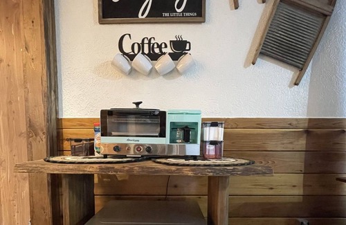 Flat Top Apartment | Cozy Cabin | Ideal for Fall Foliage & Rafting