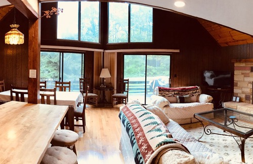 Alpine Lake Cabin | COZY CABIN in Alpine Lake Resort; 4 Season Recreational Getaway