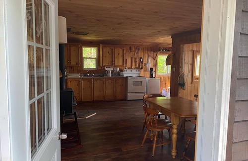 Annapolis Subdivision D Cabin | Cozy Cabin in Annapolis Valley on Private Lake, Family Retreat