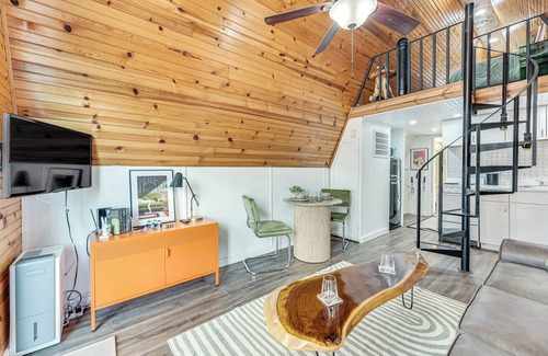 Lampe Cabin | Cozy Cabin w/Deck & Boat Launch Access in Lampe!