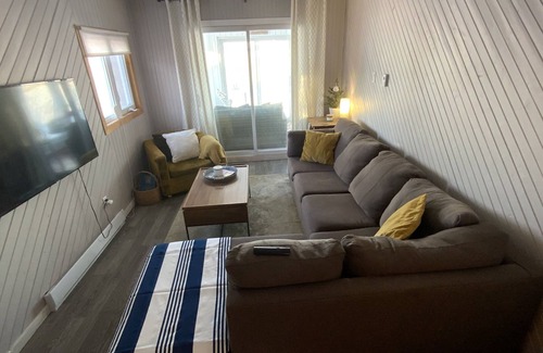 Val-Brillant Ski Chalet | Cozy chalet on the lake, 9 km from Val d’Irene ski station.