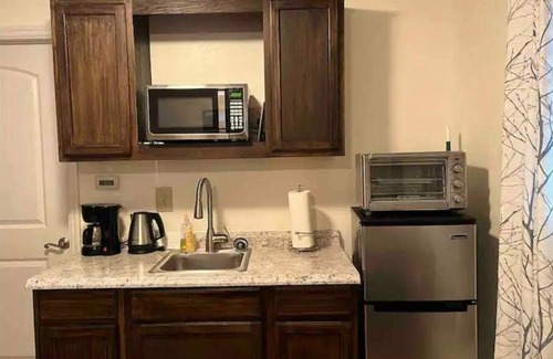 Bakerstown Apartment | Cozy Corner