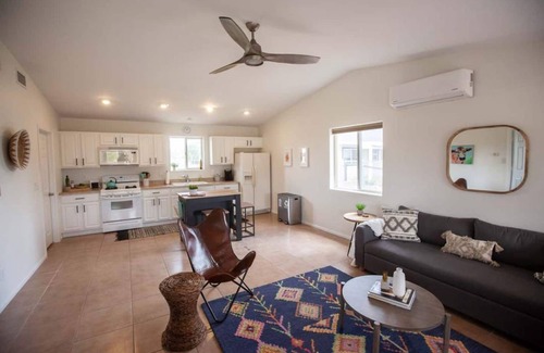 Flagstaff House | Cozy Cottage with Garage! - Private Getaway