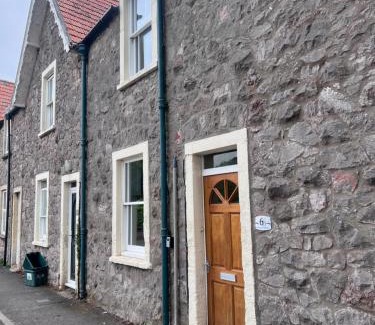 Wrington House | Cozy Cottage, Wrington