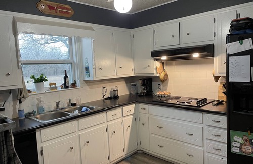 Perry House | Cozy Country Living