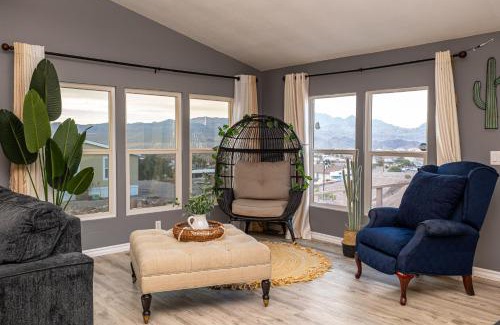 Sunridge Estates House | Cozy Desert home, Stunning Views, Peaceful Vibes Near Laughlin