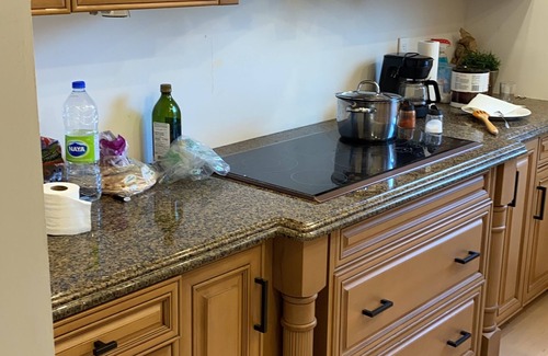 Earlscourt House | Cozy detached House In Midtown Toronto,!