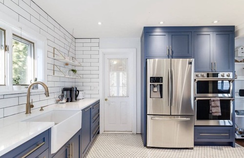 Prince Edward House | Cozy family waterfront retreat recently renovated