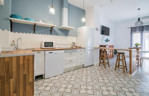 La Petxina Apartment | Cozy Flat in City Center Feel the Vibe SelfCheckIn