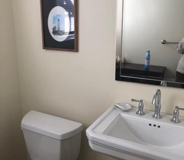 Guilford Apartment | Cozy Garden Apartment Along the Shoreline