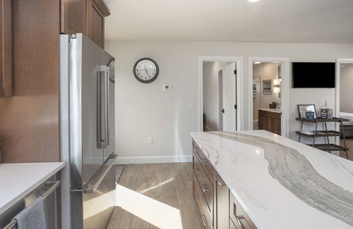 Bear Valley House | Cozy Guest House In The Chugach Mountains