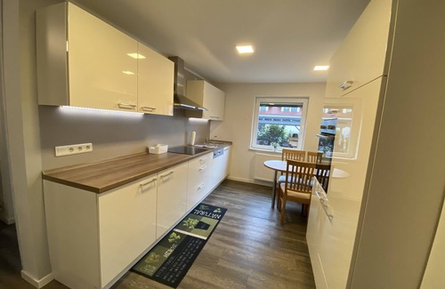 Sulzer Siedlung House | Cozy holiday home in a green oasis