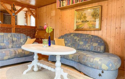 Dabel House | Cozy Home In Dabel With Wifi