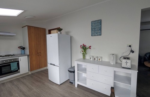 Johnsonville House | Cozy home in Johnsonville, Wellington