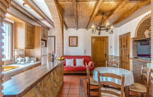 Mecina Bombaron House | Cozy Home In Mecina Bombarón With Wifi