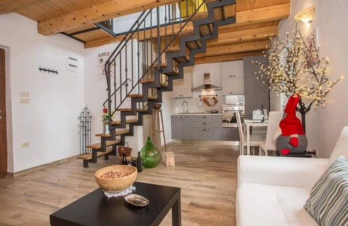 Rakotule House | Cozy home in Motovun with WiFi