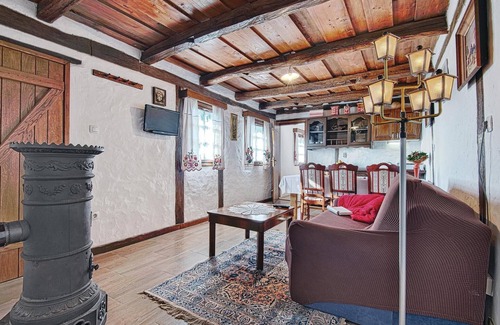 Sveti Ivan Zabno House | Cozy home in Sveti Ivan Zabno with WiFi