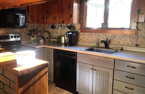 Village at Kearsarge House | Cozy home with in walking distance to Cranmore Mt