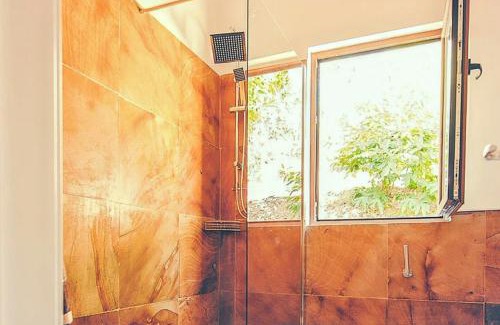 Canamero House | Cozy house in Cañamero of 86 m² with shared pool