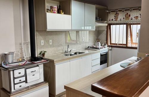 Canela House | COZY HOUSE IN CANELA/RS. WITH INTERNET AND WI-FI.