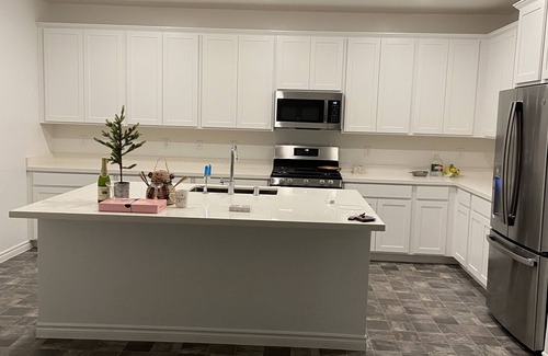 Calico Ridge House | Cozy House Rental on monthly basis near Lake las Vegas