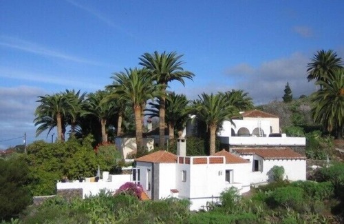 Tijarafe House | Cozy house surrounded by palms, western, views to the Atlantic, best climate