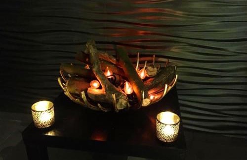 Tournai House | Cozy House with Garden and Jacuzzi in Tournai