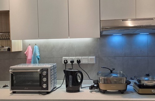 Maluri Apartment | Cozy KL Home! 3min walk to Train Station & Malls