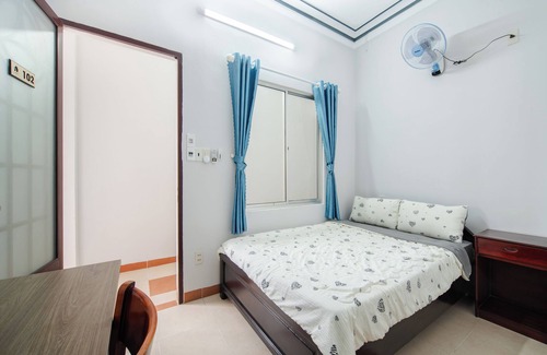 Nha Trang Cabin | Cozy lodge in charming Nha Trang with AC and private bathroom.