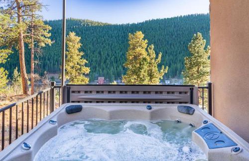 Bailey House | Cozy Mountain Retreat W Hot Tub & Decks