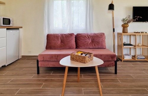 Pyrgos House | Cozy Owl's Home - a studio countryside house in Pyrgos