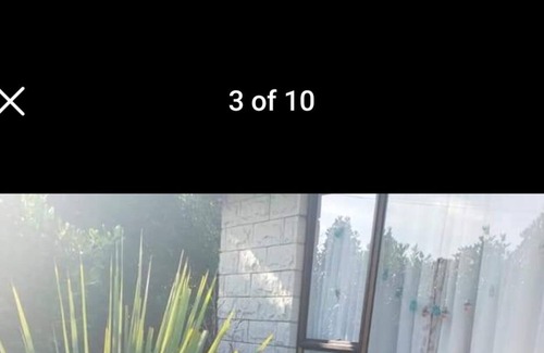 St. Clair House | Cozy place - 10 minutes from the beach.