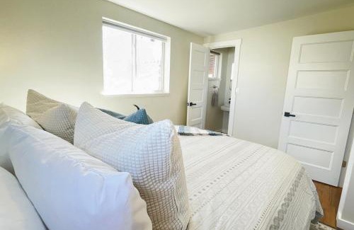 Murray House | Cozy Retreat, Close To Nature And City Delights