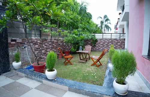 Mohangarh Villa | Cozy Retreat I Free Breakfast | Near Centrum Hotel