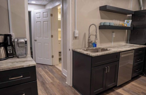 Roanoke Apartment | Cozy Roanoke Retreat: Quiet & Convenient Stay
