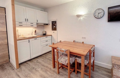 La Rosiere Apartment | Cozy Ski-In/Ski-Out Studio · Renovated · South-Facing Balcony