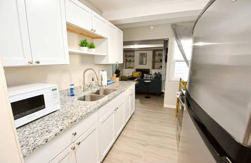 Northeast South Bend House | Cozy South Bend Home: 3 Blocks to Notre Dame! (815)