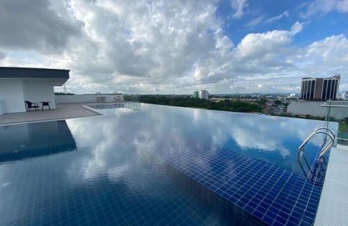 Batu Lintang Apartment | Cozy Studio at Kozi Square