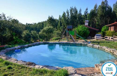 Aguda Apartment | Cozy studio in Figueiró dos Vinhos 56 m² with shared pool