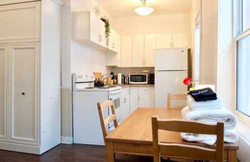 Moose Jaw Apartment | Cozy Studio Perfect for Business Travelers Downtown