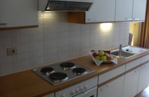 Nalles Apartment | Cozy sunny apartment with balcony garden view. Central location in Nals