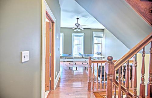St. Louis House | Cozy townhouse, 1-mi from the heart of Soulard!