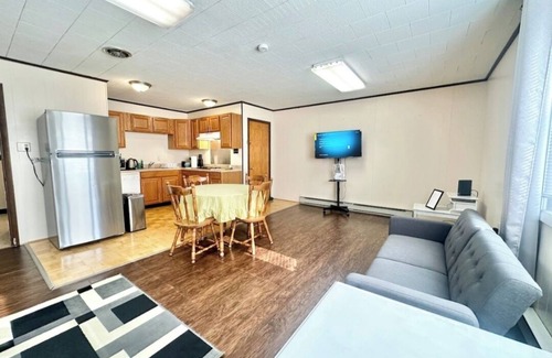 Mechanicsville Apartment | Cozy Unit with Attached Garage