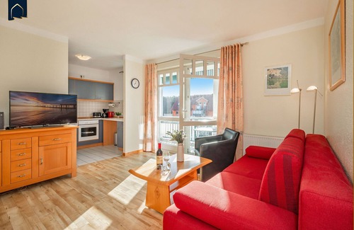 Koserow Apartment | Cozy vacation apartment by the sea with balcony, WiFi & parking space