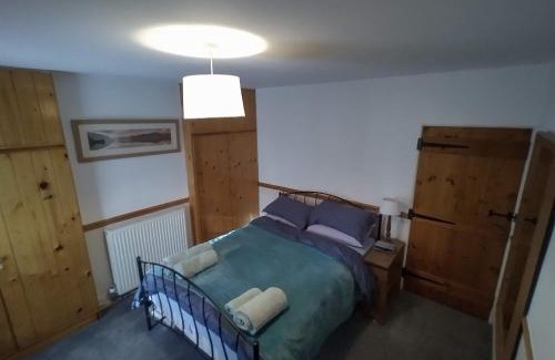 Marston Moretaine House | Cozy Village Cottage