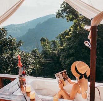 Mae Rim Resort | CR farm stay ซีอาร์ฟาร์มสเตย์