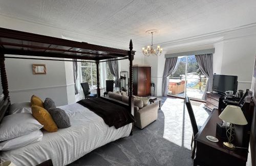 Betws-Y-Coed Hotel | Craig-y-Dderwen Riverside Hotel