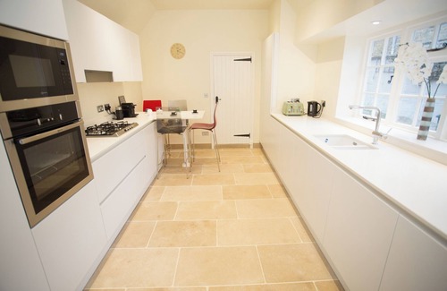 Bourton-on-the-Water Cottage | Craigmoor Cottage, enchanting, tranquil & central in Bourton-on-the-Water