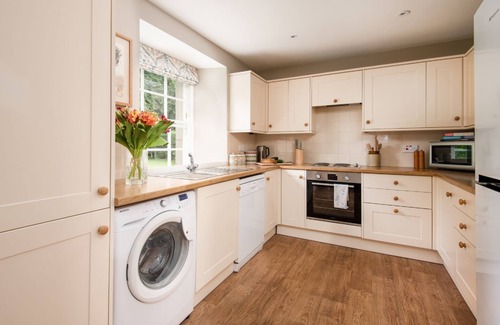 Kelso Cottage | CRAILING COTTAGE - a peaceful country estate near to Jedburgh & Kelso