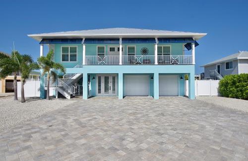 Mid Island House | Crains Perch by Sun Palace Vacations